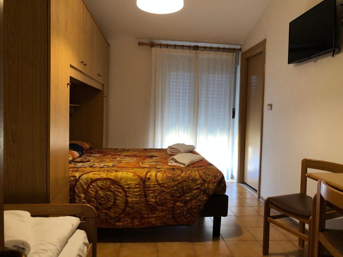 Hotel Garni Villa Magnolia 토르볼레 외부 사진