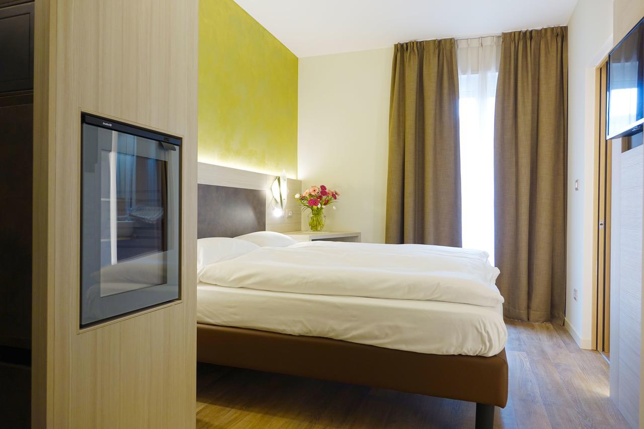 Hotel Garni Villa Magnolia 토르볼레 외부 사진