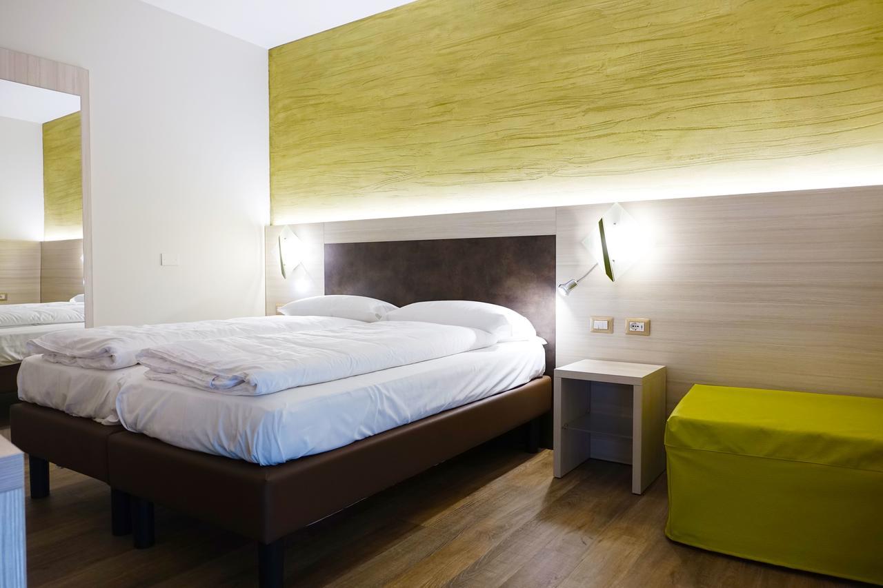 Hotel Garni Villa Magnolia 토르볼레 외부 사진