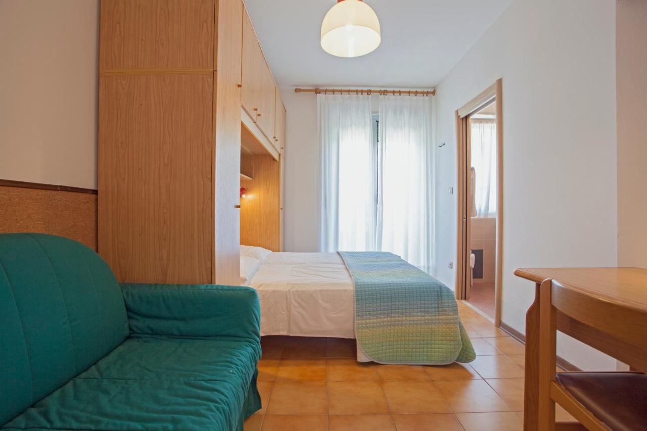 Hotel Garni Villa Magnolia 토르볼레 객실 사진